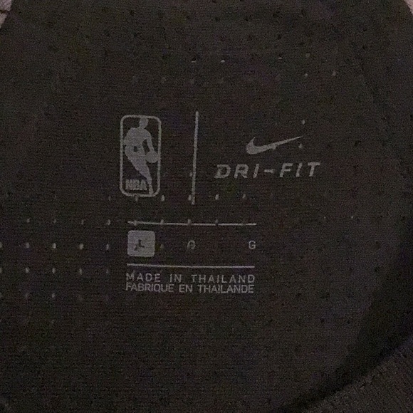 NIKE, VINTAGE, WARRIORS JERSEY 💯 - Picture 6 of 6